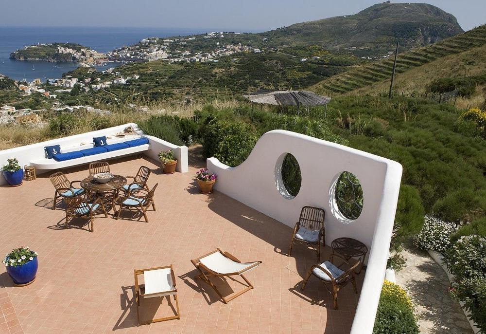 Guest House Villa Il Gabbiano Ponza Exterior foto