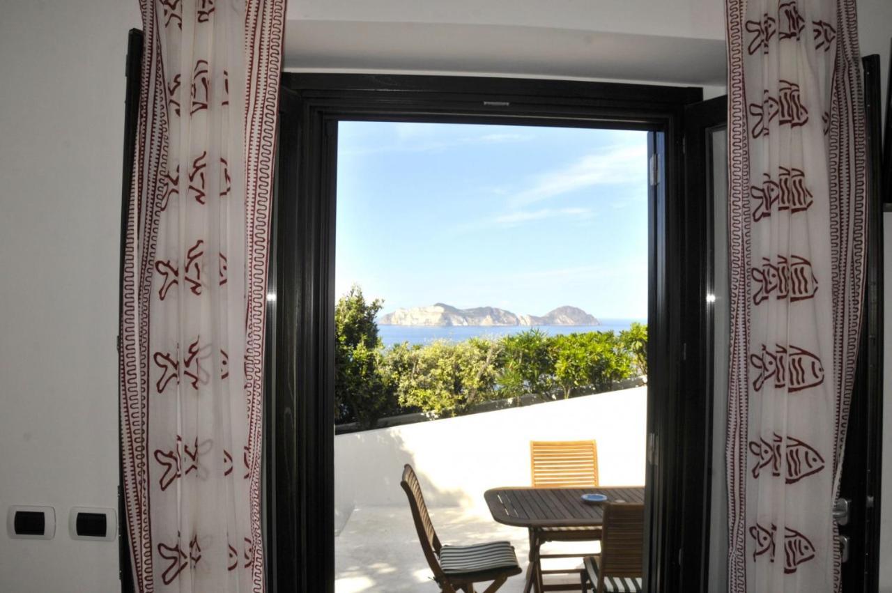 Guest House Villa Il Gabbiano Ponza Exterior foto