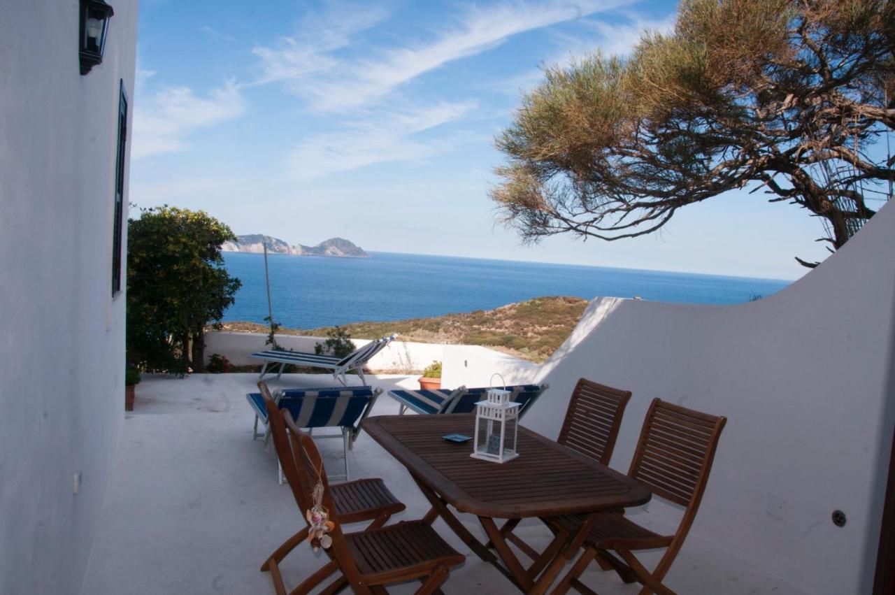 Guest House Villa Il Gabbiano Ponza Exterior foto
